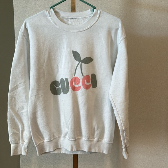 Sweaters - White sweatshirt